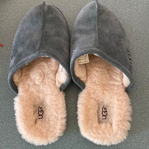 UGG size 8 slip on
